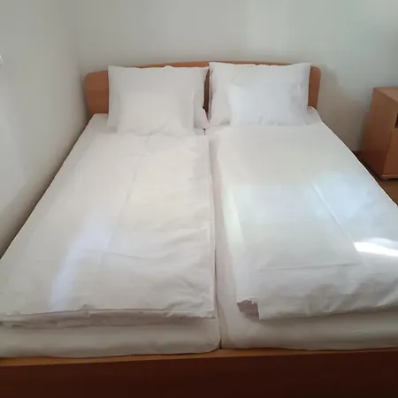 Domino * Balatongyörök